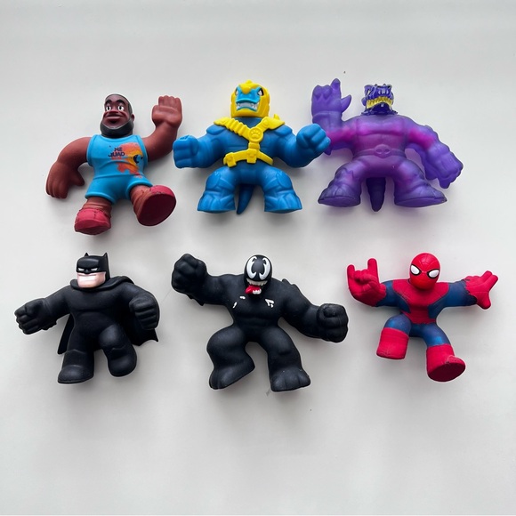 Heroes of Goo Jit Zu Spiderman Batman T-Rex Space Jam Dino Venom lot of 6